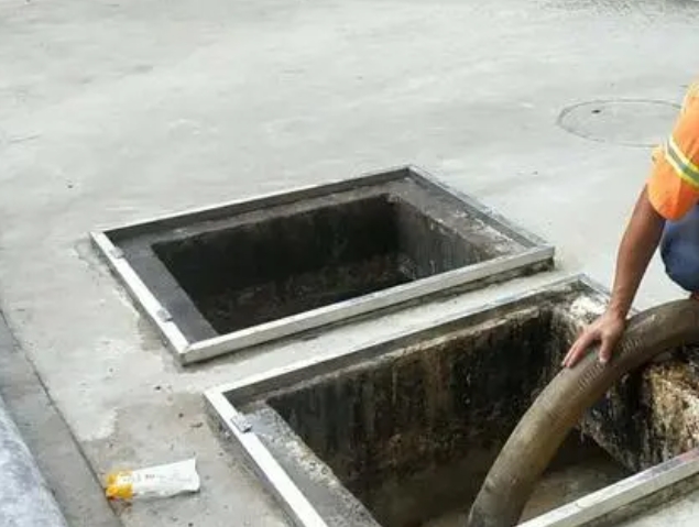黄圃镇化粪池清理